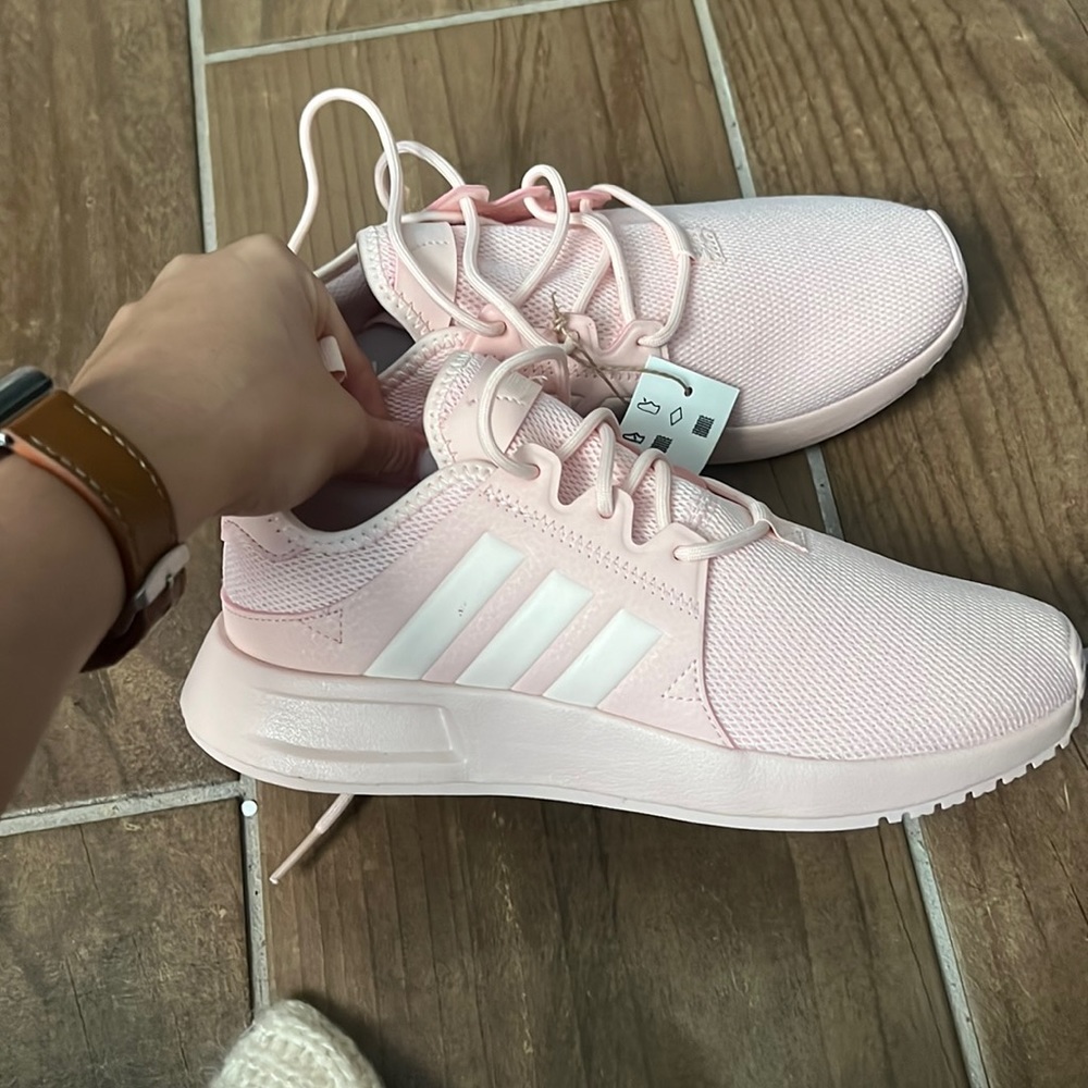 New with tags adidas shoes